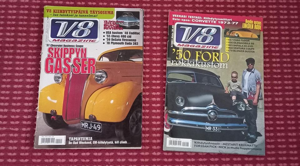 V8 lehdet 5/2001 ja 6/2001