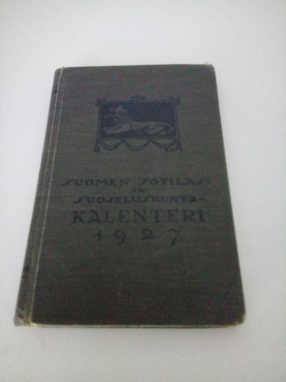 Suomen sotilas- ja suojeluskuntakalenteri 1927