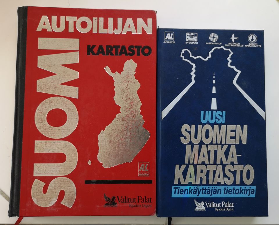 Suomi Autoilijan kartasto ja Suomen uusi matkakartasto