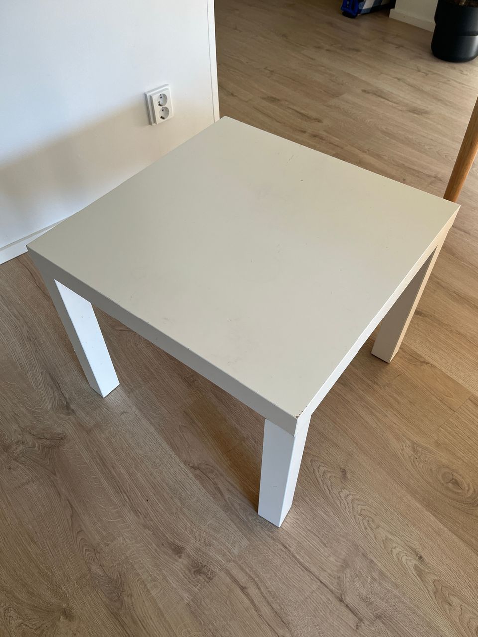 Pöytä / apupöytä 55x55