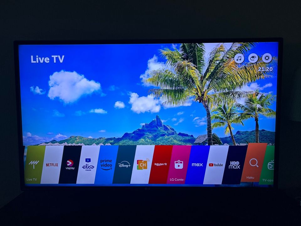 LG 43” UHD 4K smart televisio