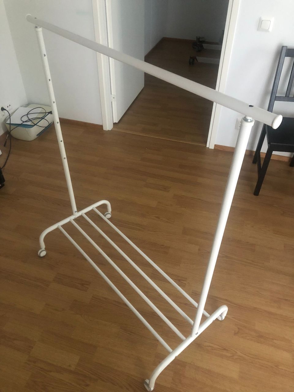 Ikea rigga vaaterekki