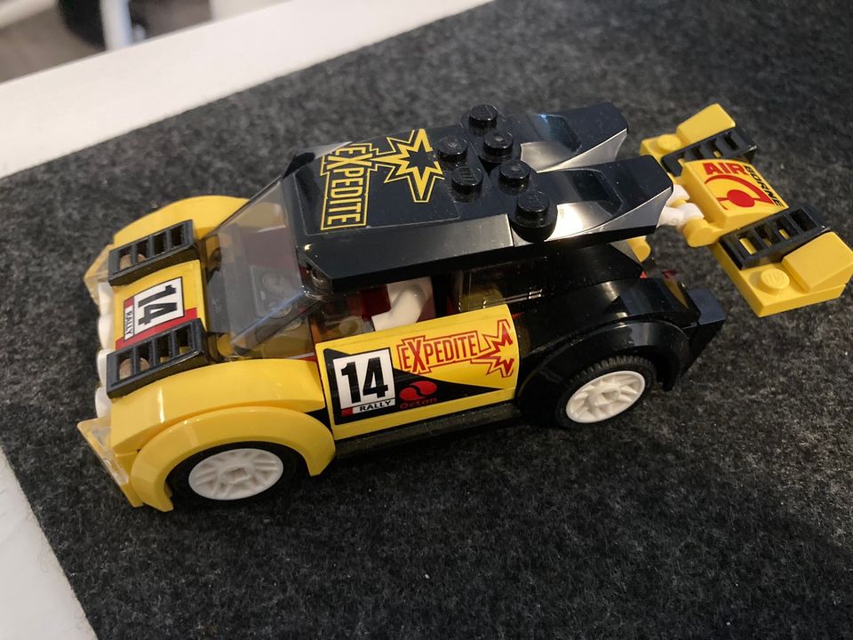 Lego ralliauto, 60113