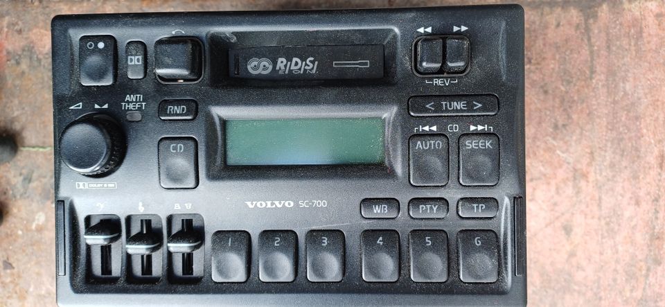 Volvo sc-700 radio