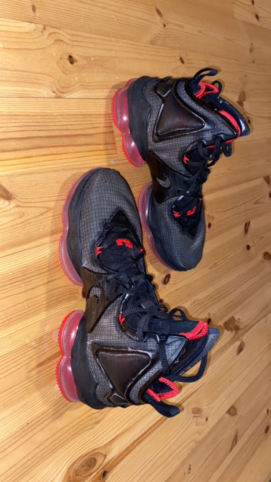 Nike lebron 19