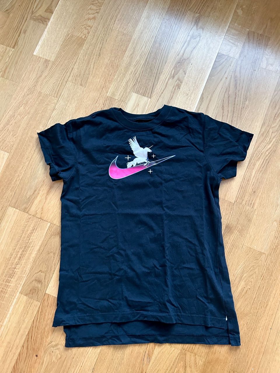 New Nike t-shirt