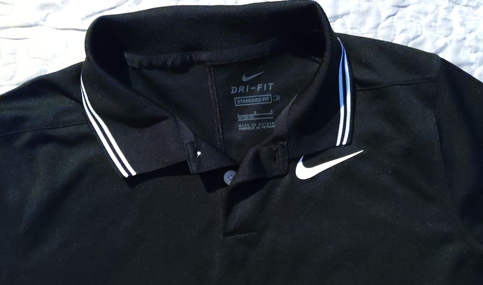 Nike DriFit paita, Junior tai naiset S