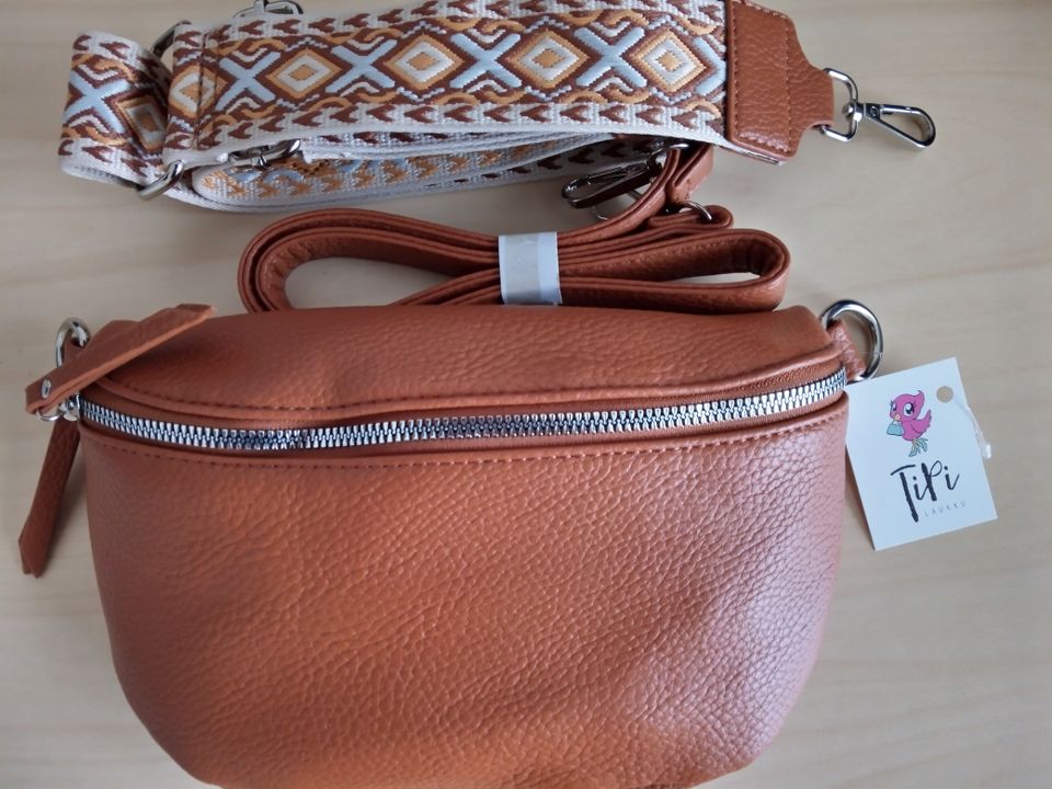 Uusi crossbody laukku