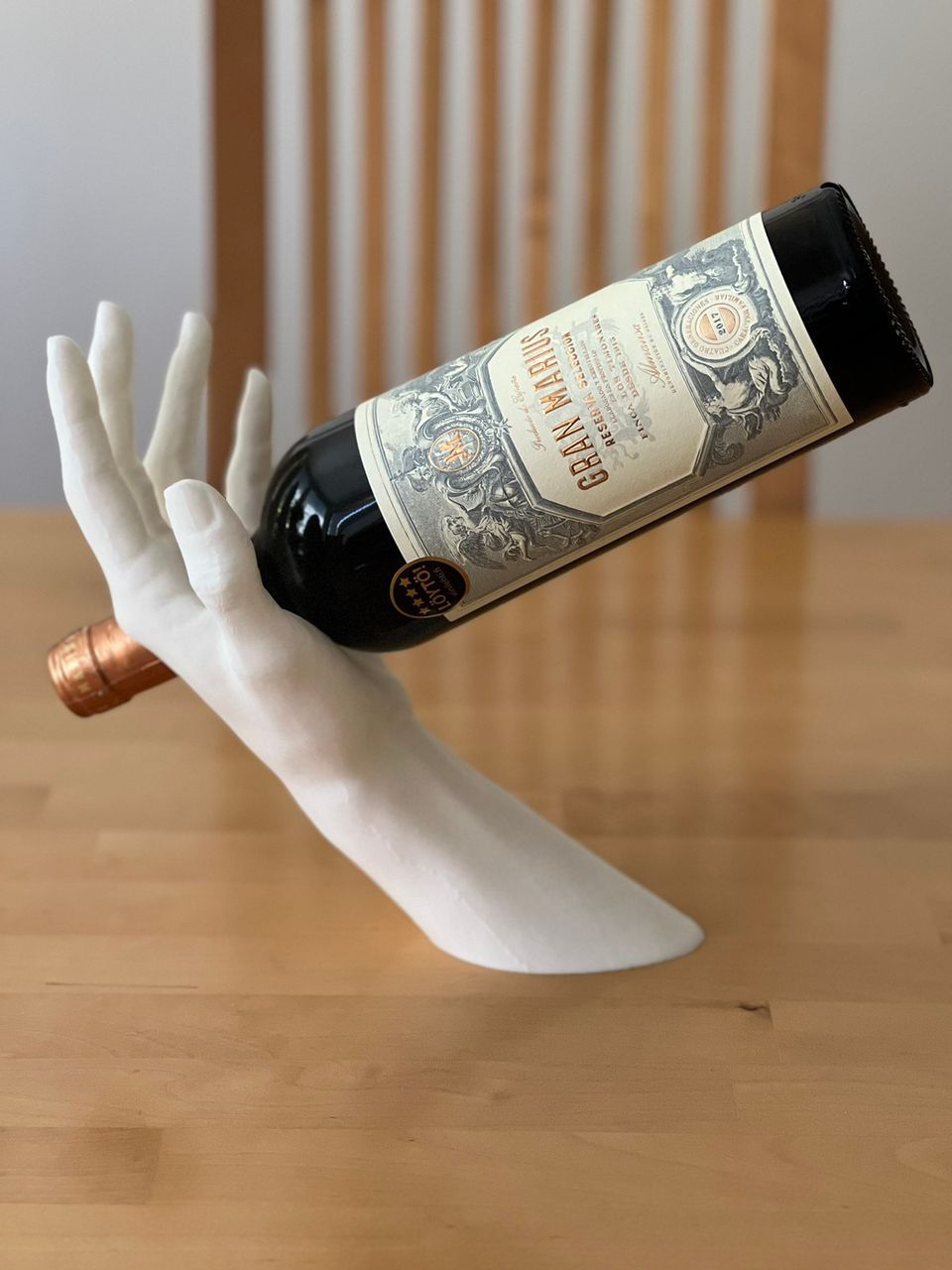 Elegance Wine Holder