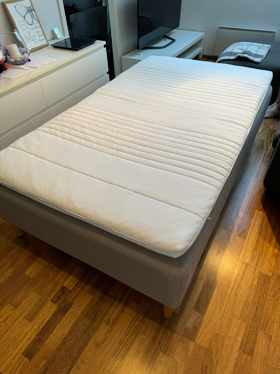 Ikea Skårer sänky + Tussöy sijauspatja 120cm leveä