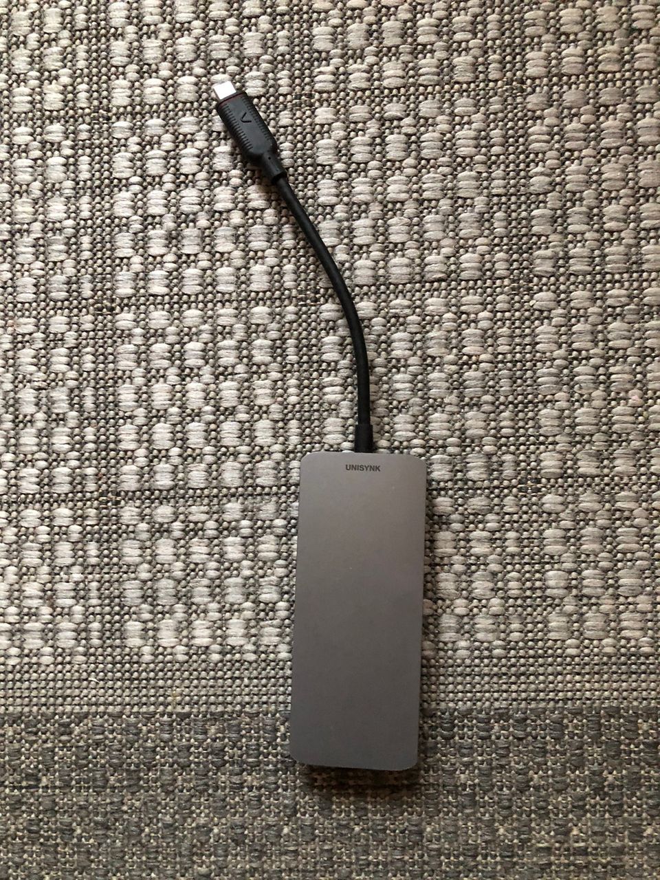 Telakointiasema Unisynk USB-C-hubi
