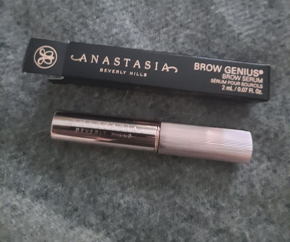 *Uusi!* Anastasia Beverly Hills -kulmaseerumi