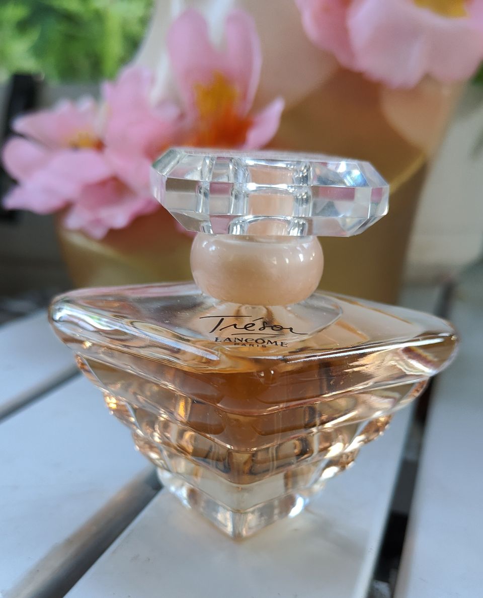 Tresor Lancome Paris Eau De Parfym 50 ml