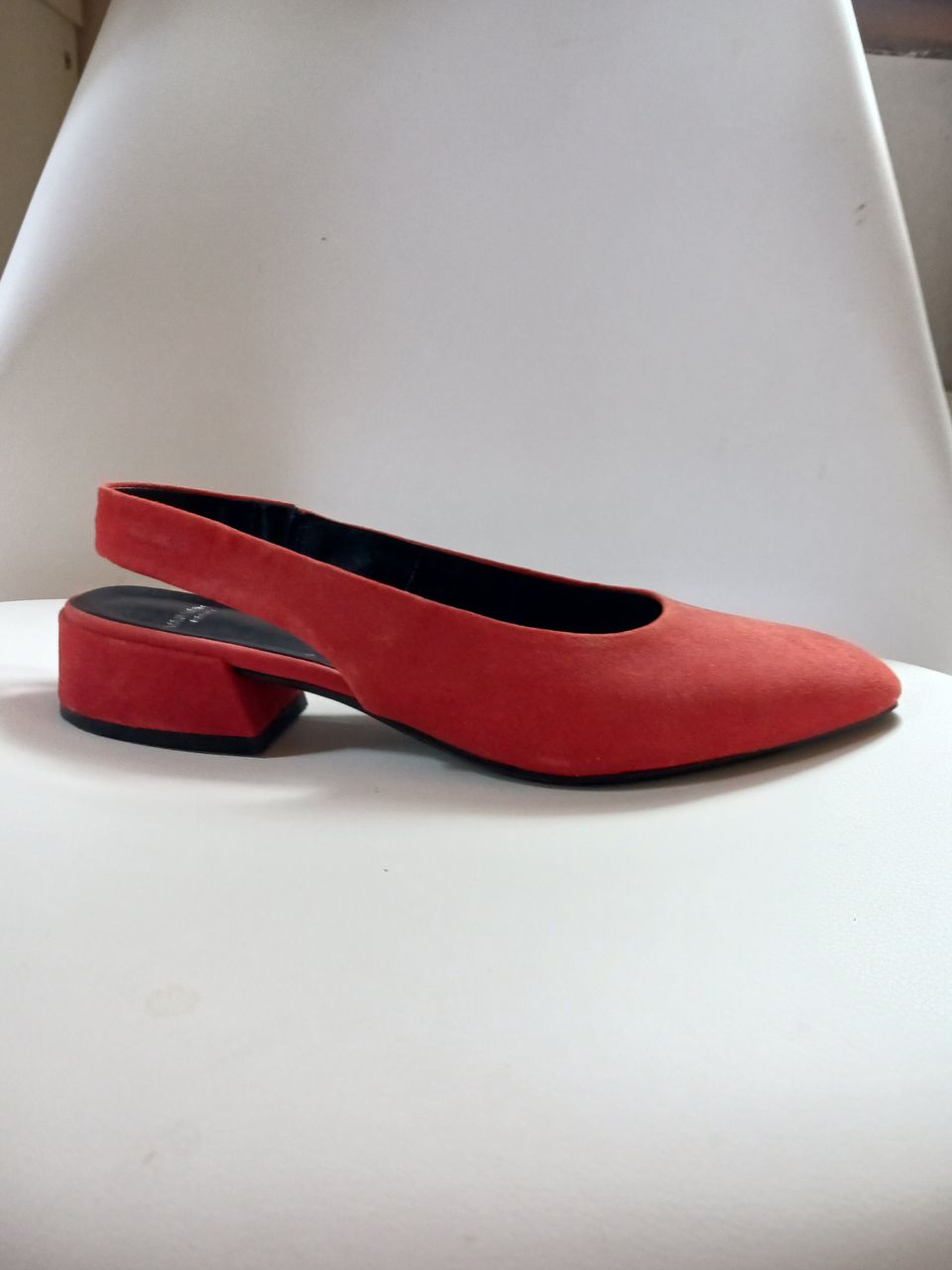 Vagabond punaiset kengät