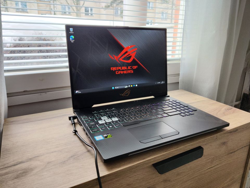 ASUS ROG STRIX GL504GM