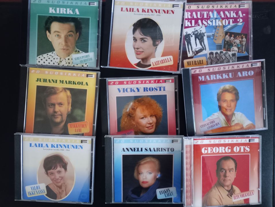 20 Suosikkia - 9 CD-levyä