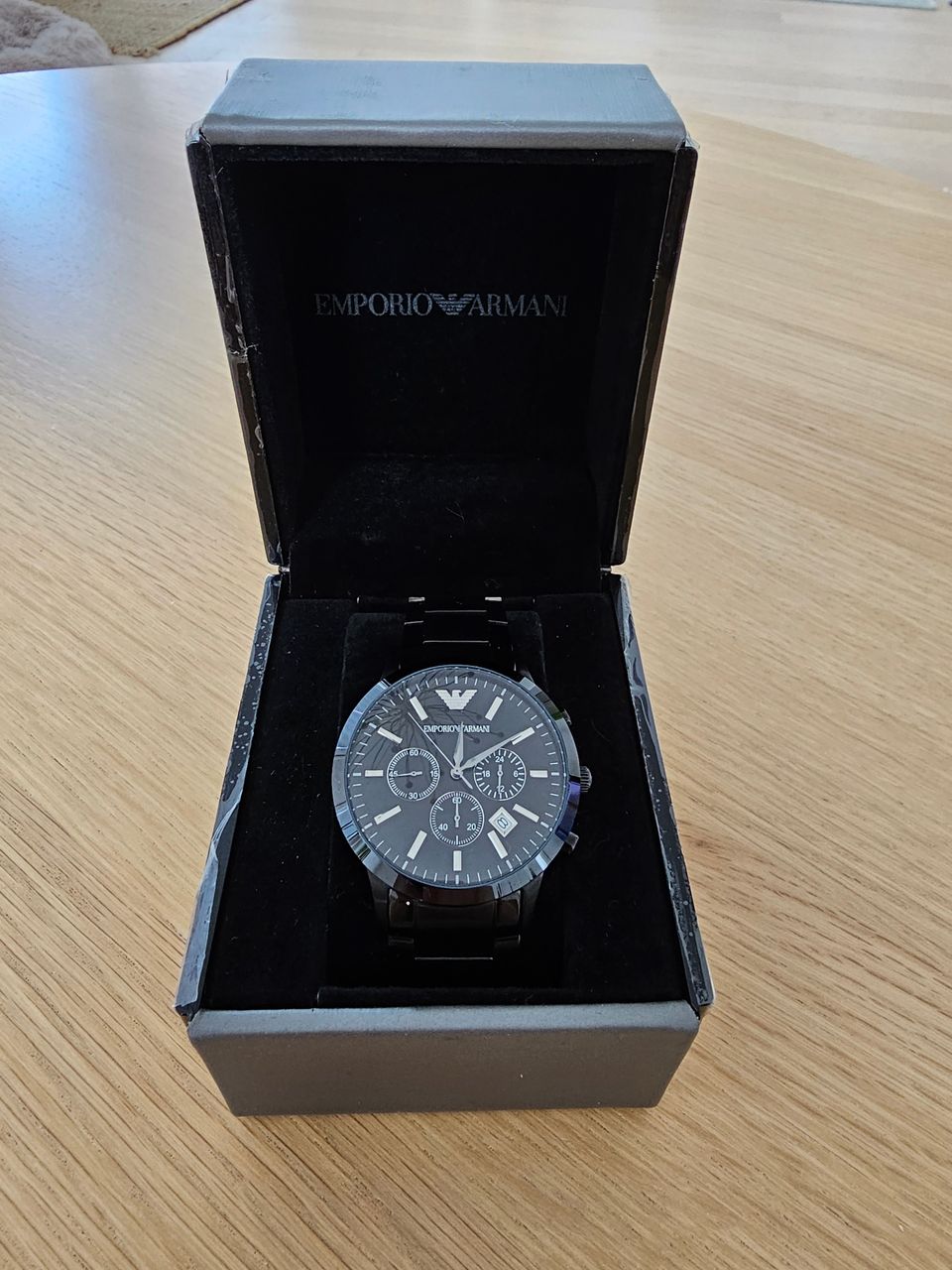 Emporio Armani kello