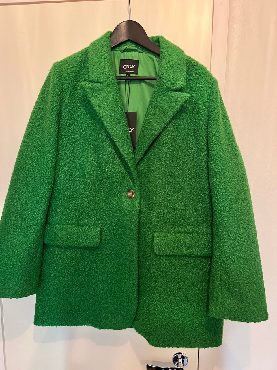 Vihreä uusi lyhyt takki ONLY XL