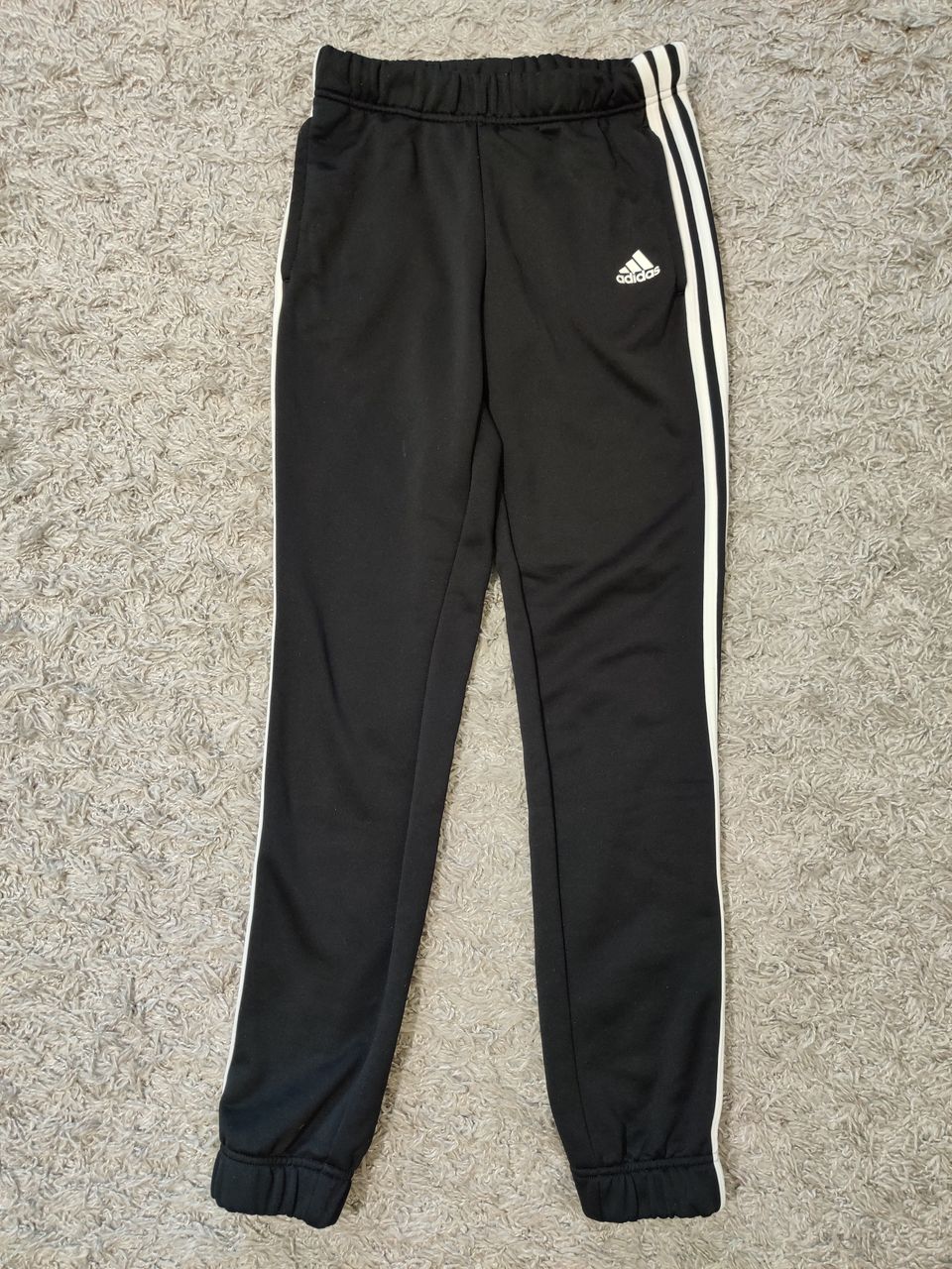 Adidas verkkarit koko XS