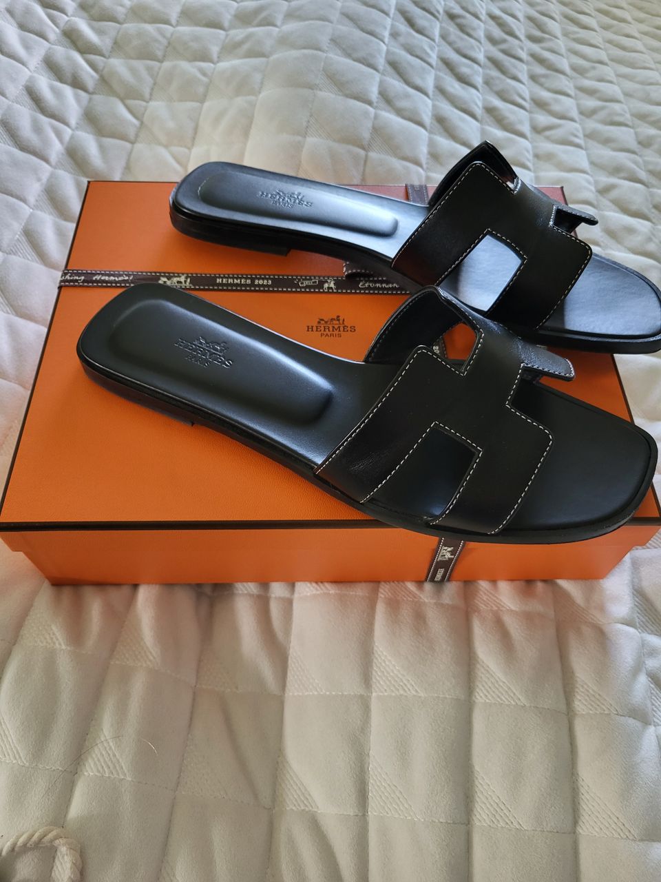 Hermès Oran sandals, 41