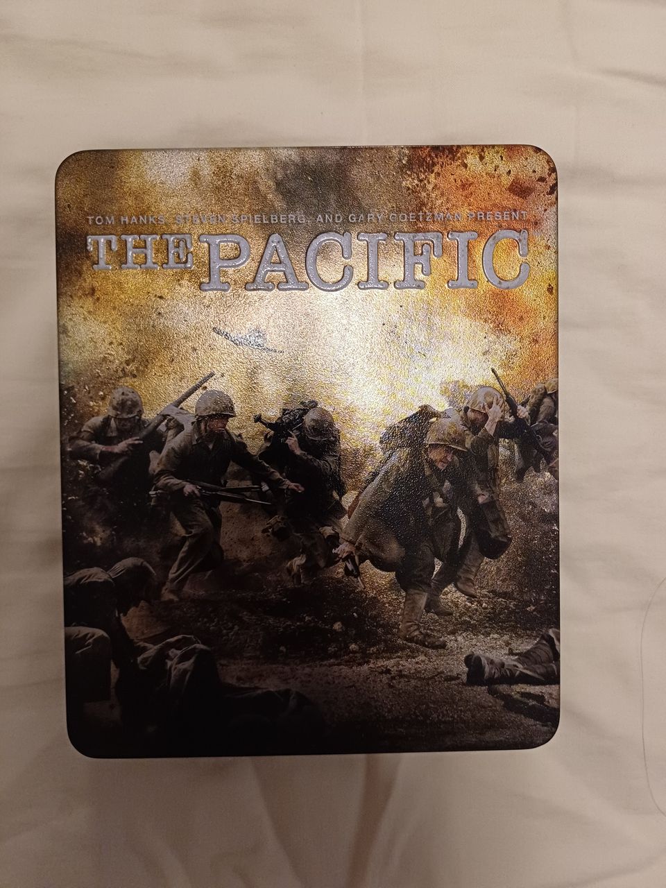 The Pacific (6 blu ray disc tin box)
