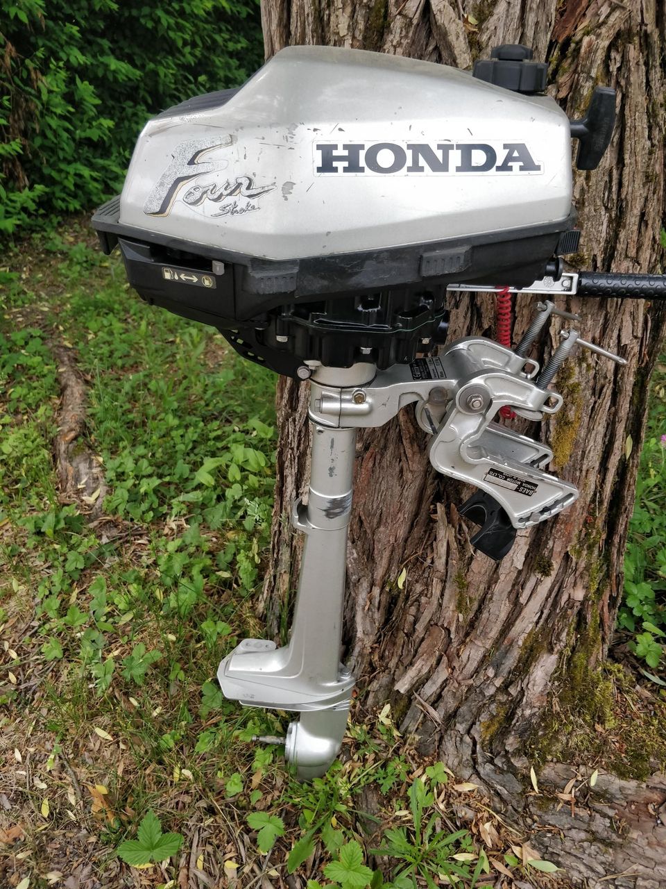 Honda perämoottori 2 hv