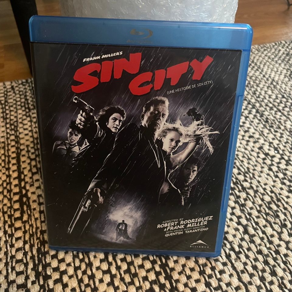 Sin city bluray elokuva