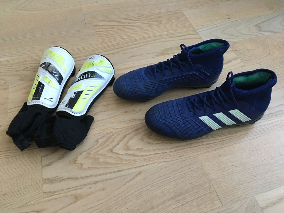 Adidas predator nappikset koko 38