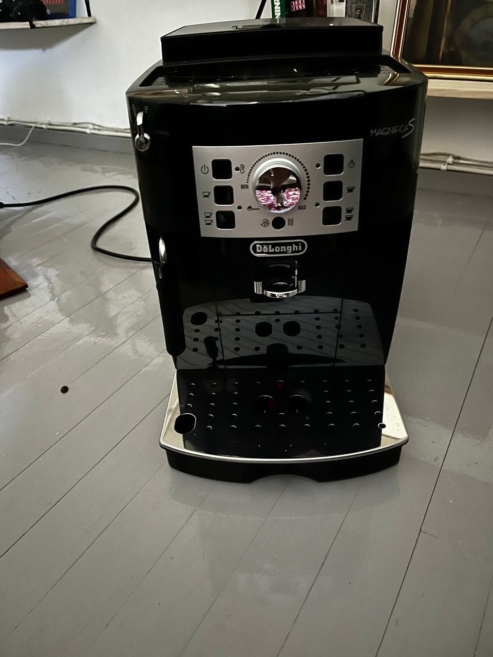 Delonghi Magnifica S kahvikone