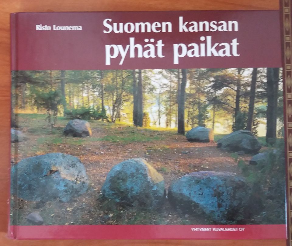 Risto Lounema SUOMEN KANSAN PYHÄT PAIKAT