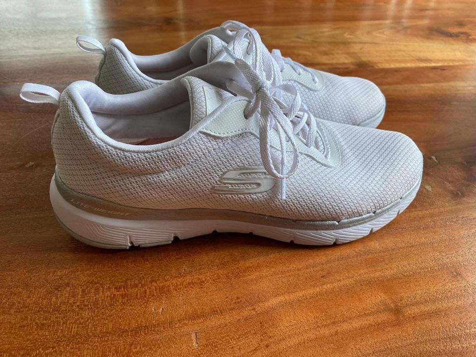 Skechers Lite-Weight  air cooled memory foam