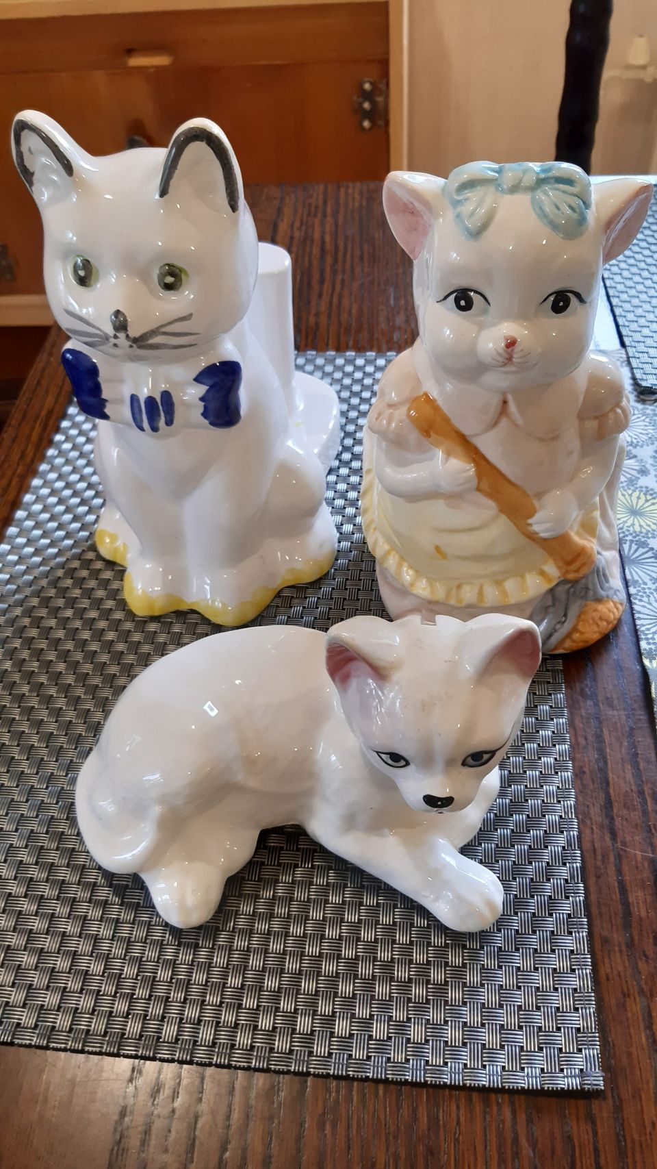 Kolme " kissaa"