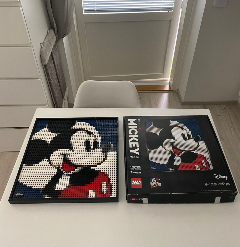 LEGO Art: Mickey Mouse 31202