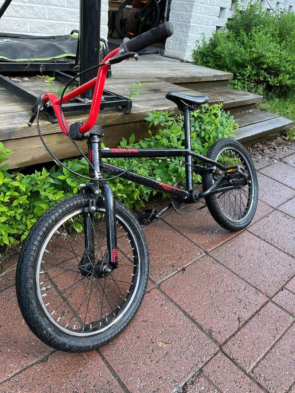 Redline Rival BMX 18 tuumaa