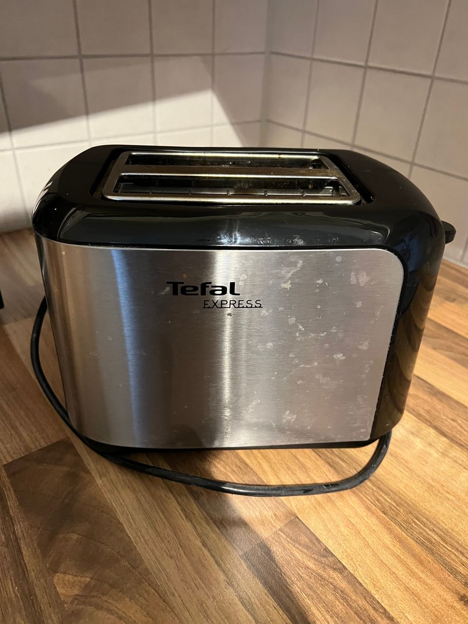 Leivänpaahdin Tefal