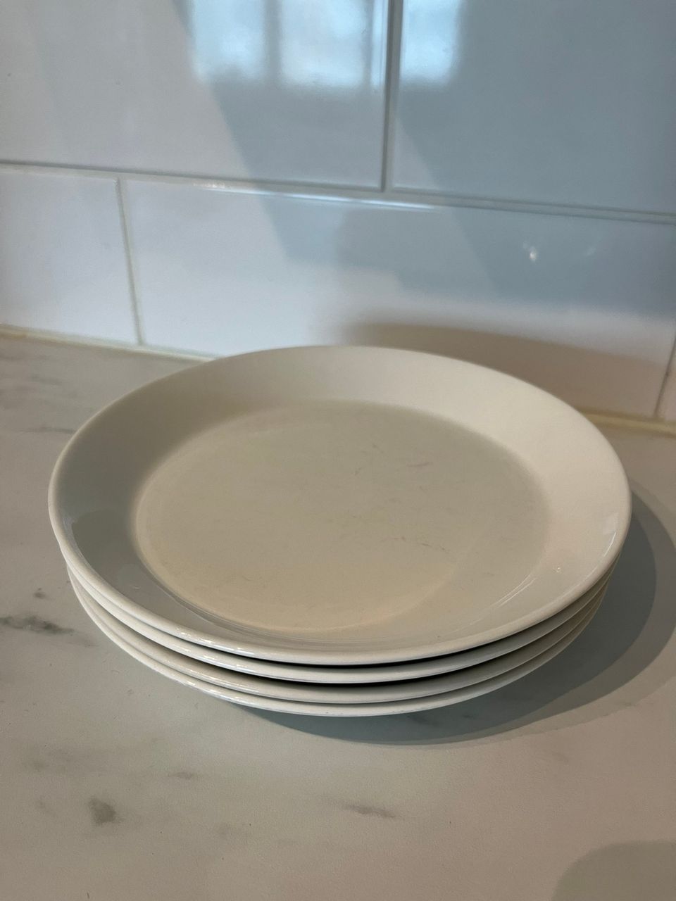 Iittala Teema valkoiset lautaset 19cm 4 kpl