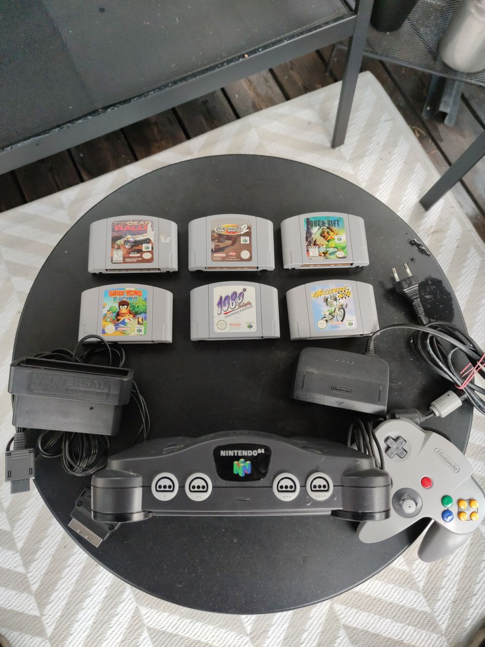 Nintendo 64 + pelejä + ratti/polkimet