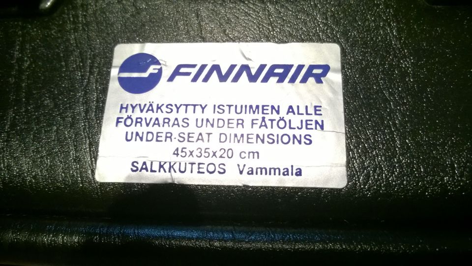 Finnair lentolaukku, nahkaa.