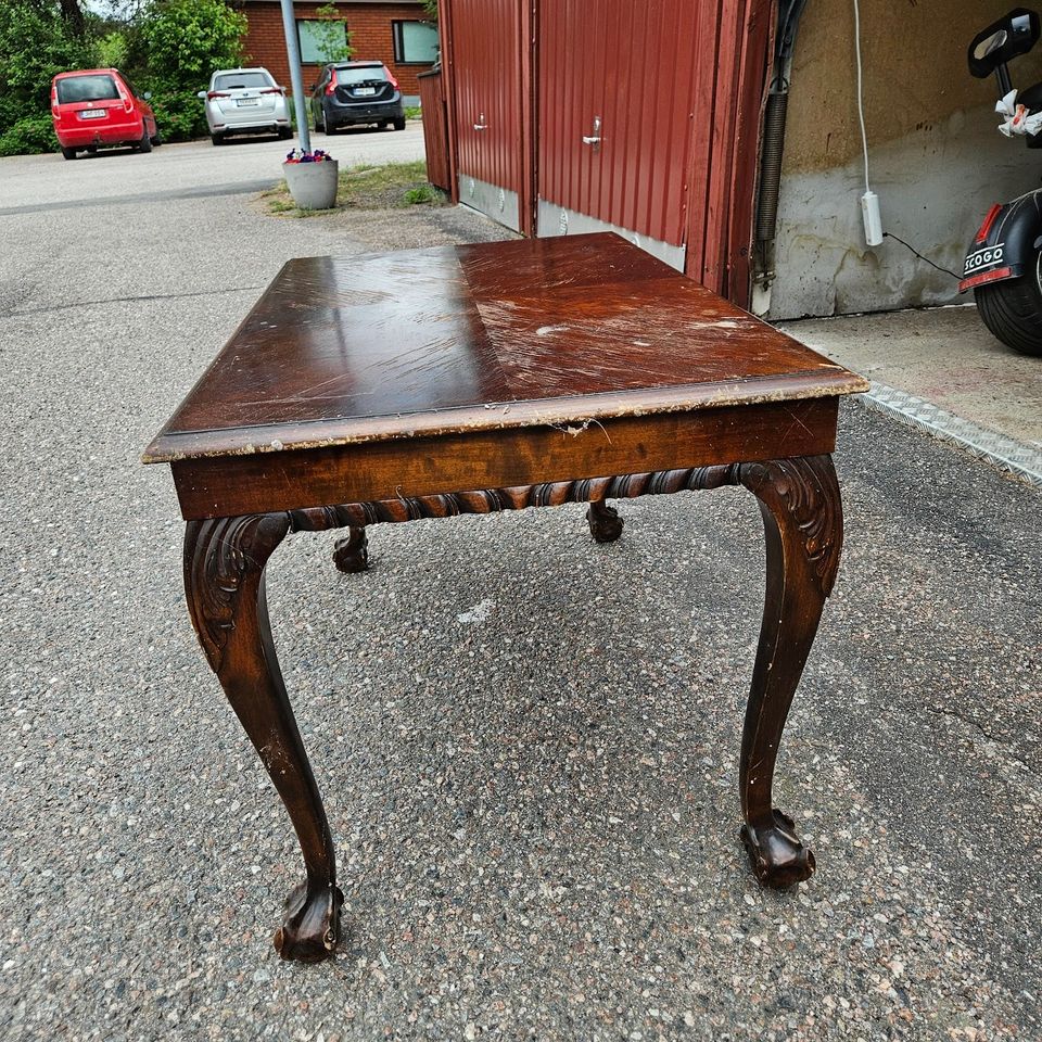 Vintage Rokokoo tyylinen Pöytä