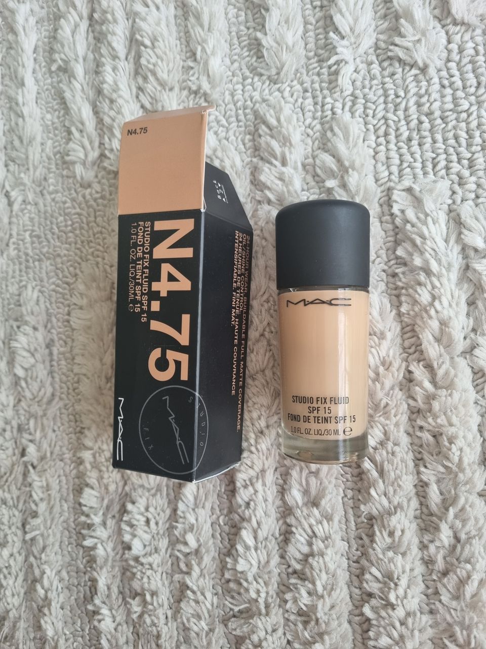 Mac studio fix fluid N4.75 SPF 15