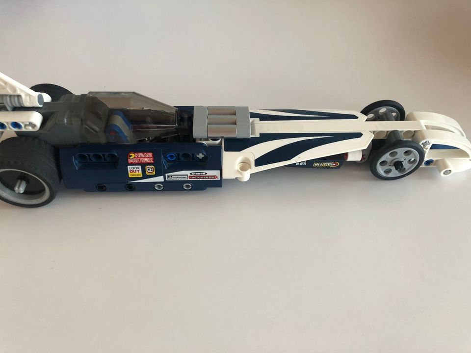 Lego technic auto