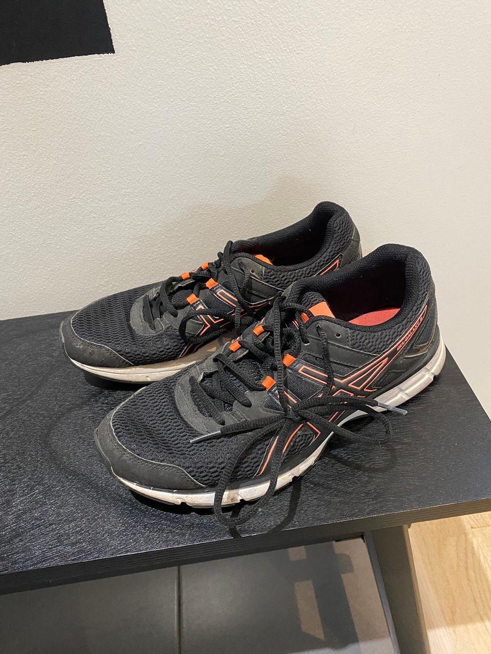 Asics lenkkarit