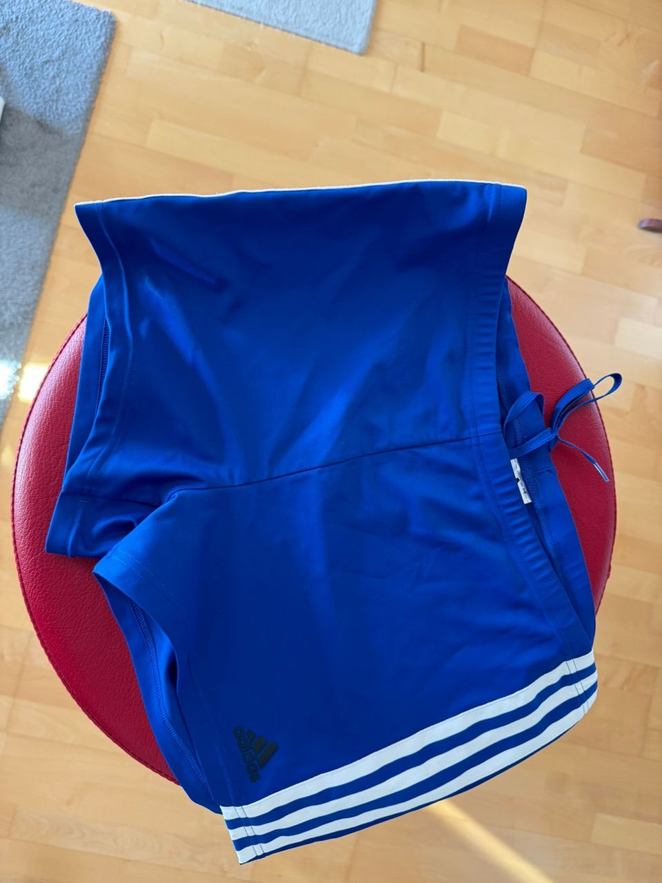 Adidas uimahousut