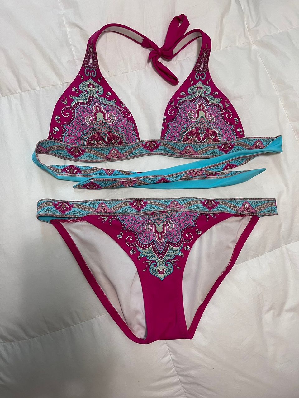 Kauniit Victoria’s Secret bikinit S