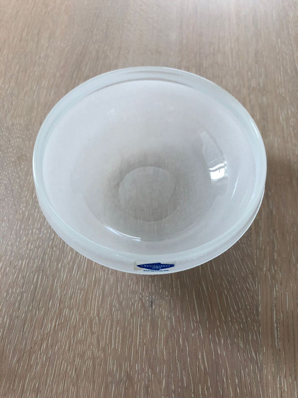 NUUTAJÄRVI Lumikuru-sarjan kristallilasiset jälkiruokakulhot (8 kpl)
