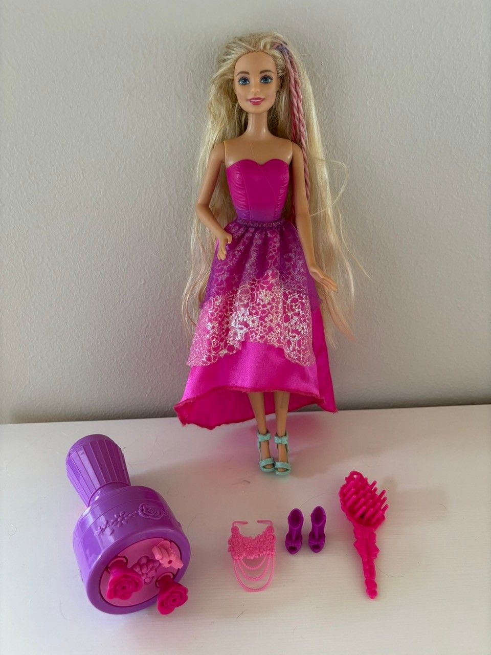 Barbie + hiustenlaittosetti