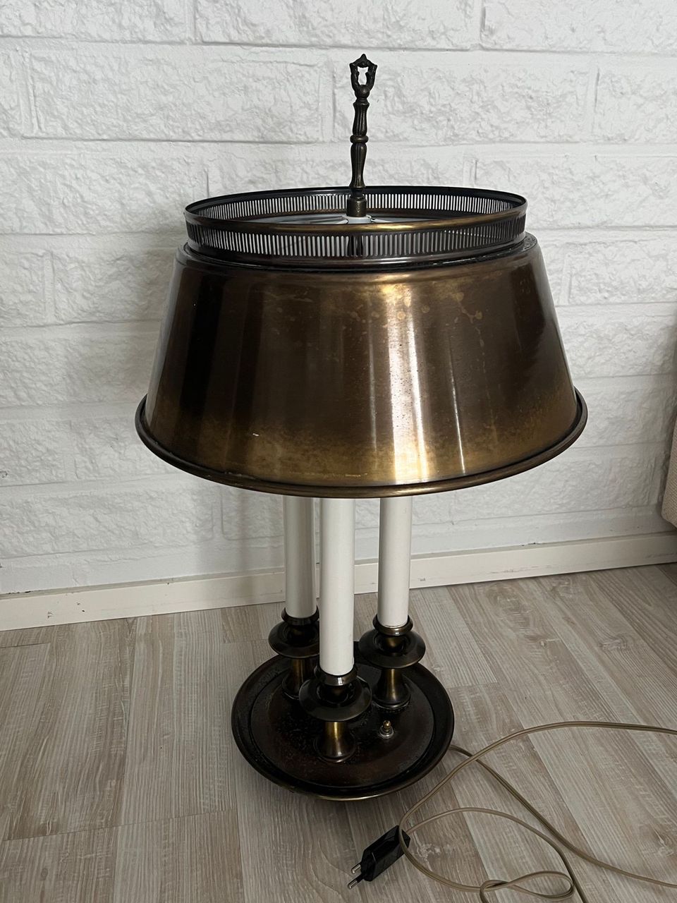 Vintage bouillotte lamppu