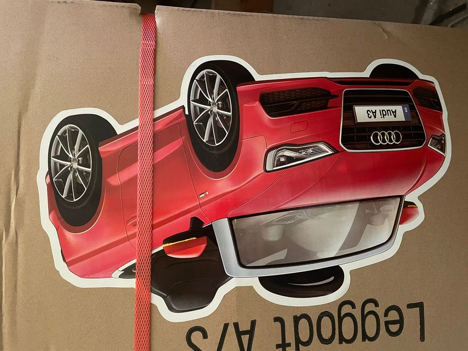 Lasten sähköauto Audi