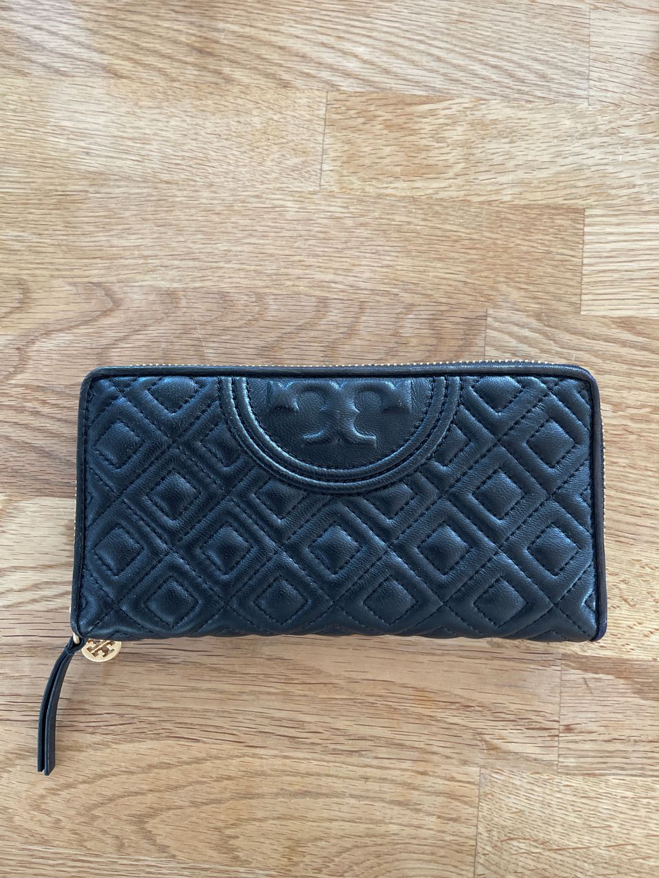 Tory Burch lompakko