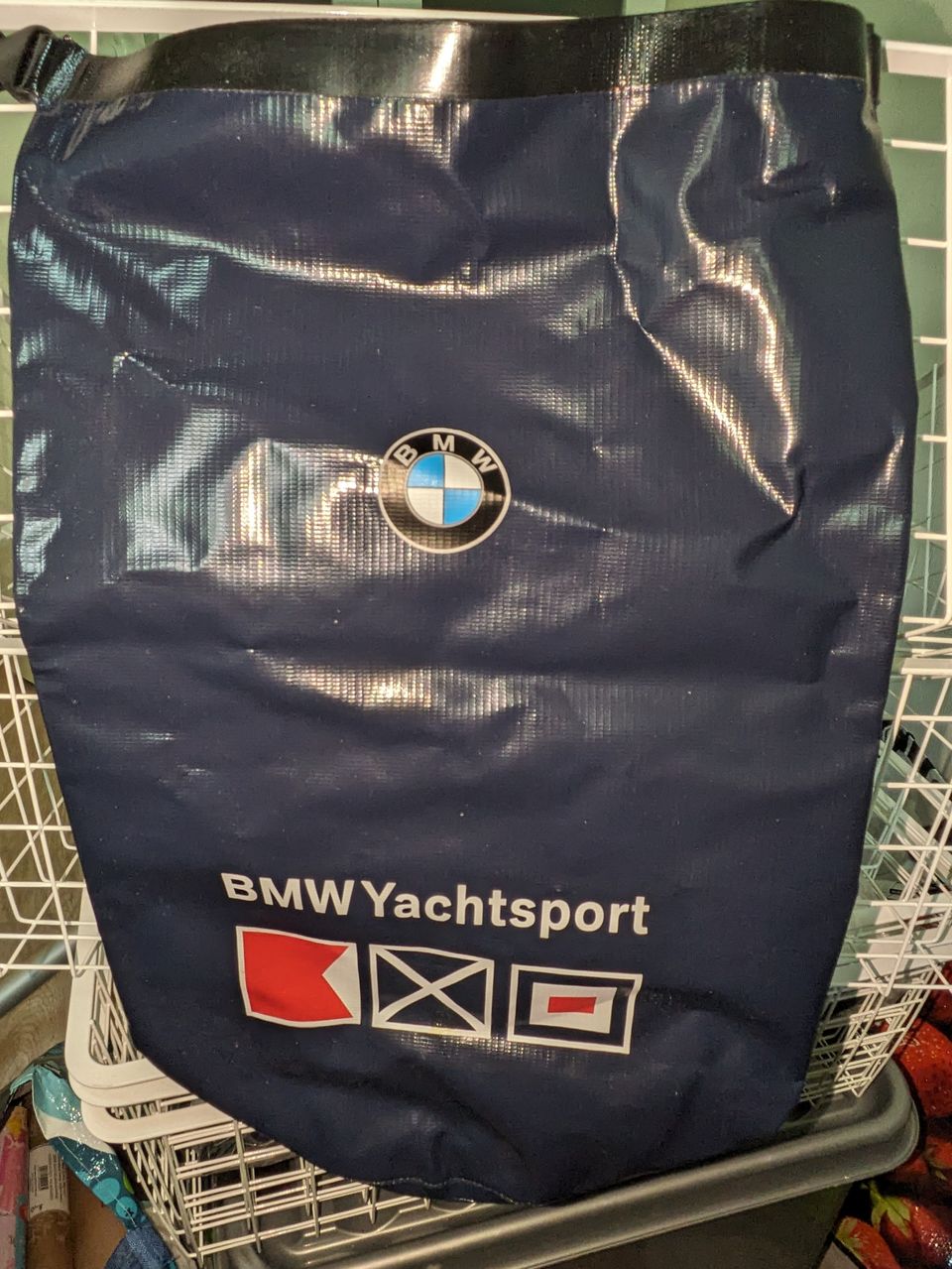 BMW - vedenpitävä pussi